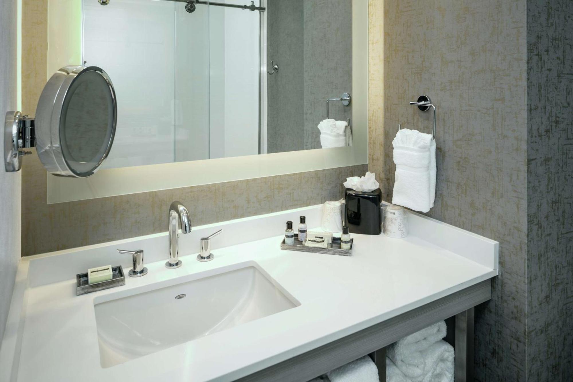 Hilton Garden Inn Seattle Bellevue Downtown, Wa Luaran gambar